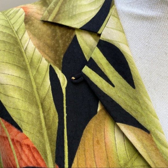 Tommy Bahama Blue 100% Floral Silk Button Up Shirt - Picture 8 of 10